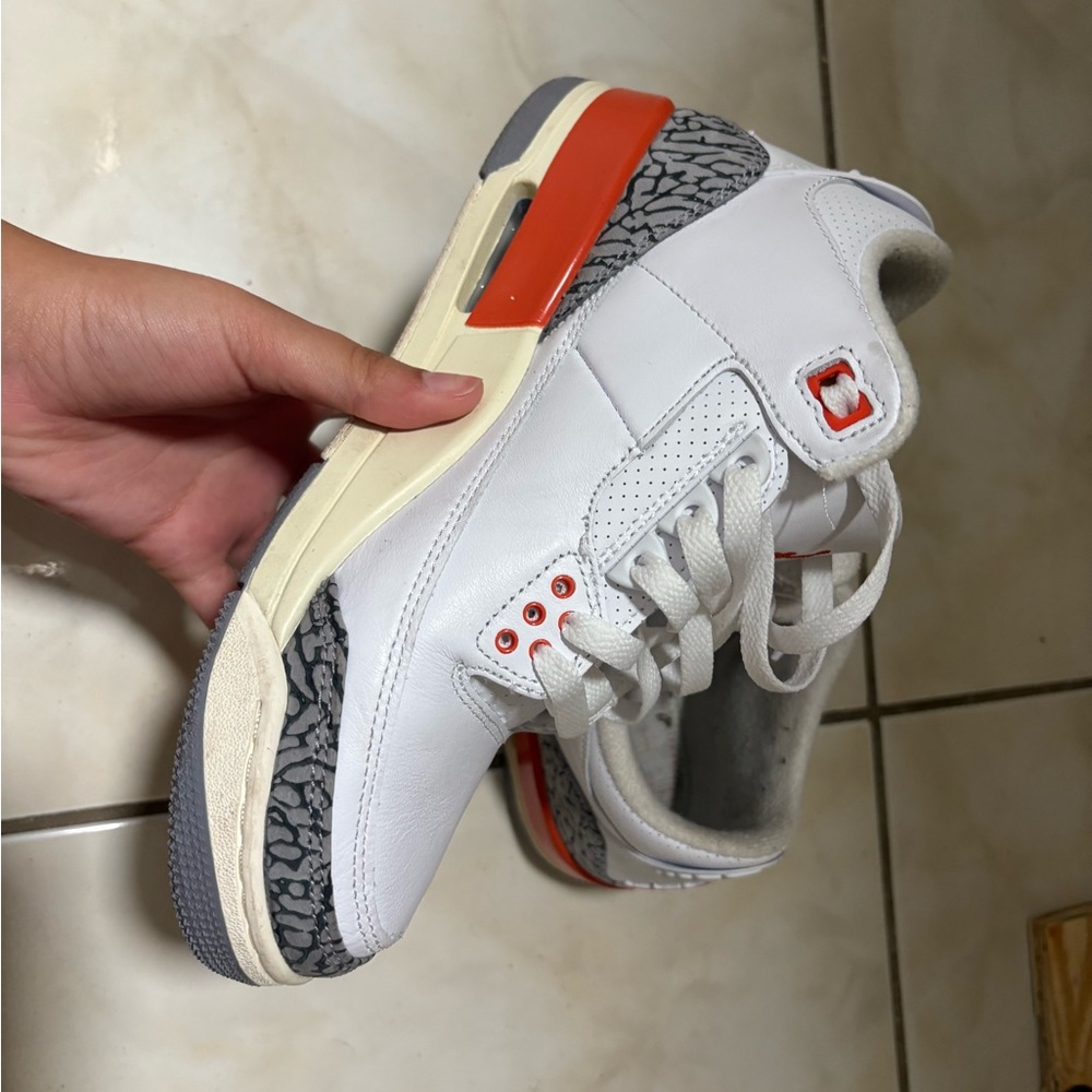 Jordan White and Red Classic Sneakers - Picture 2 of 2